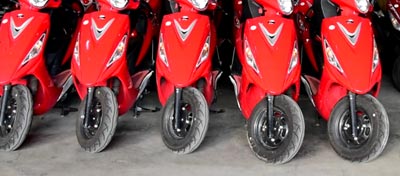代租機車